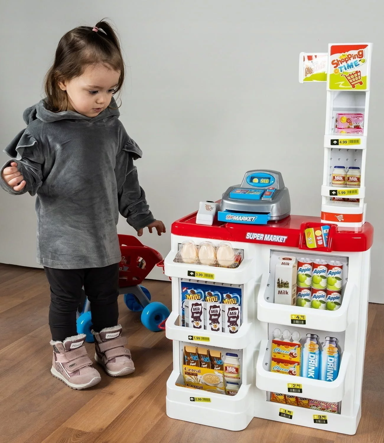 { "alt_text": "Supermarket dolanan bocah nganggo troli, dhuwuré 82cm" }