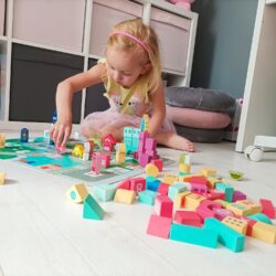 Gradbeni bloki lesene kocke mesto 100kos 28 Gradbeni bloki lesene kocke mesto 100kos