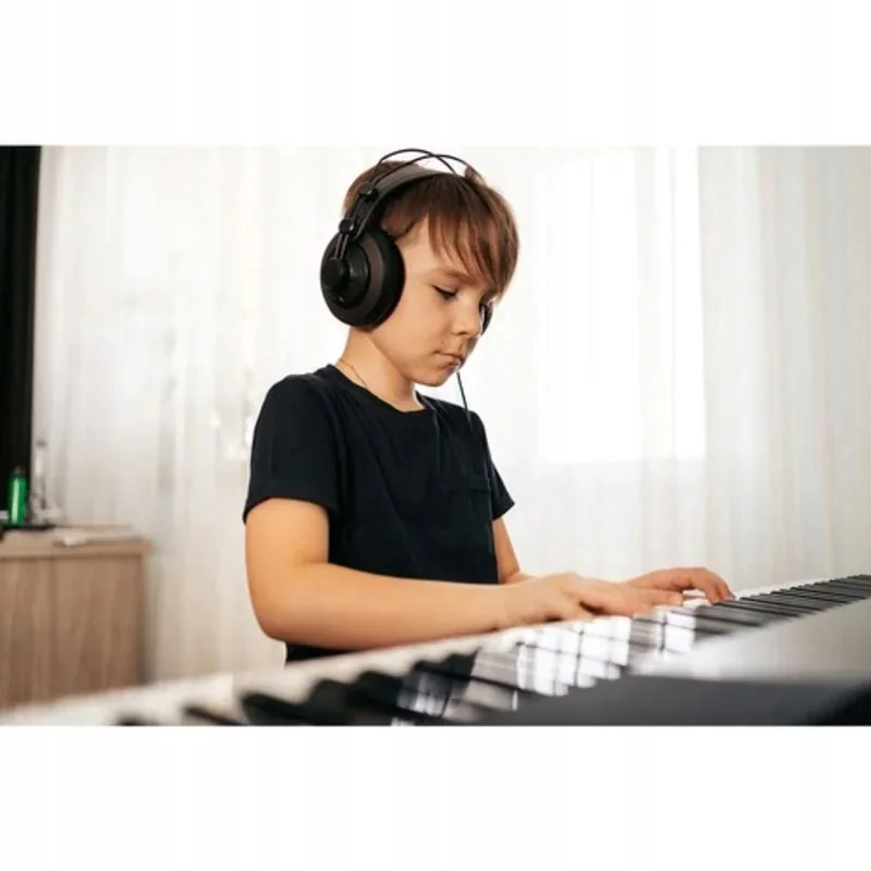 Male elektroničke klavijature s mikrofonom i 61 tipkom