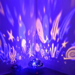 USB LED RGB projektor nočna lučka - menjava projekcij črna