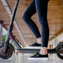 250W 25KM električni skiro 120KG 20KM/h disk