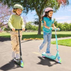 LED RGB 50W 2600 mAh otroški električni skiro do 50KG 8KM/h črn